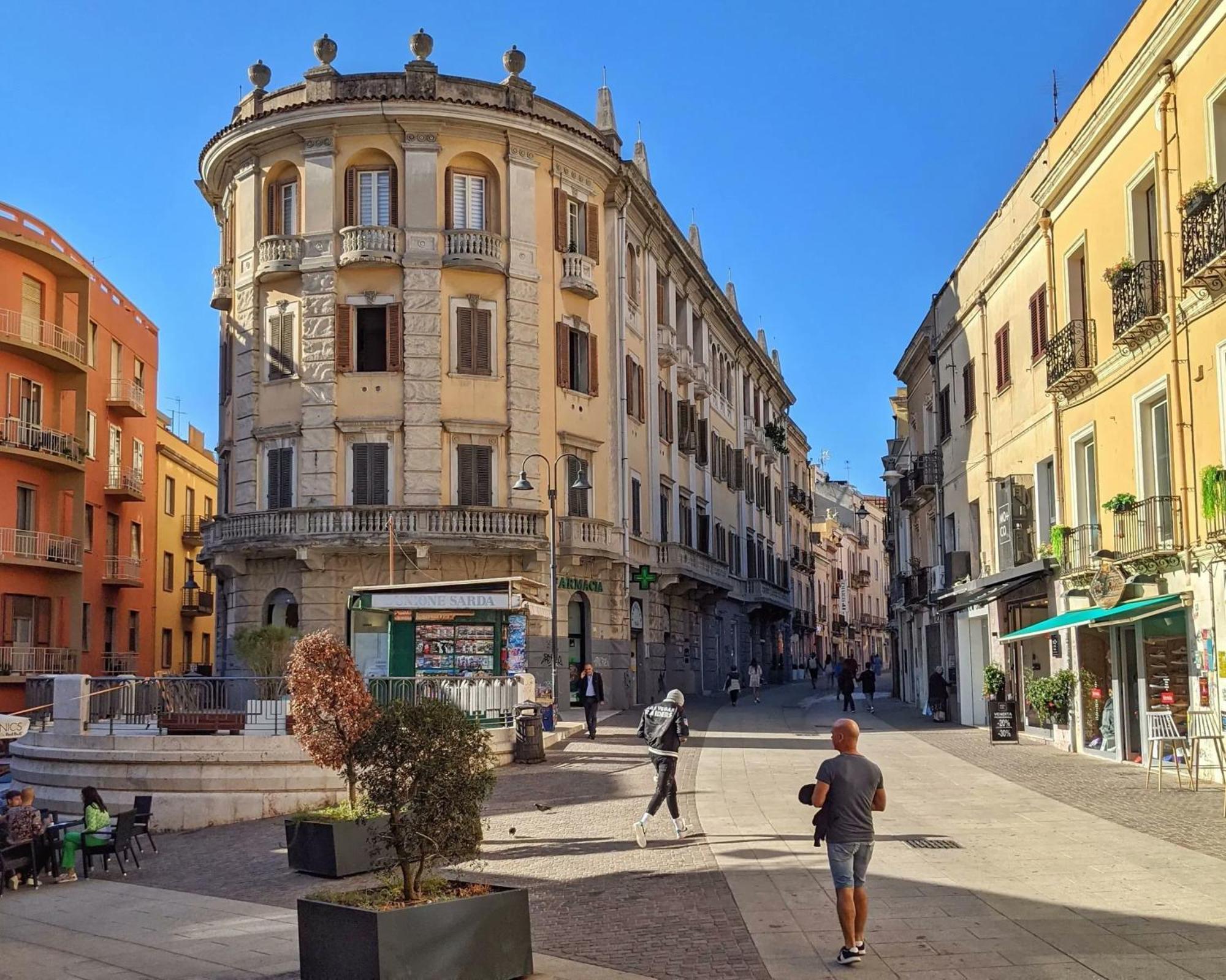 Pley Cagliari Boutique Rooms Esterno foto